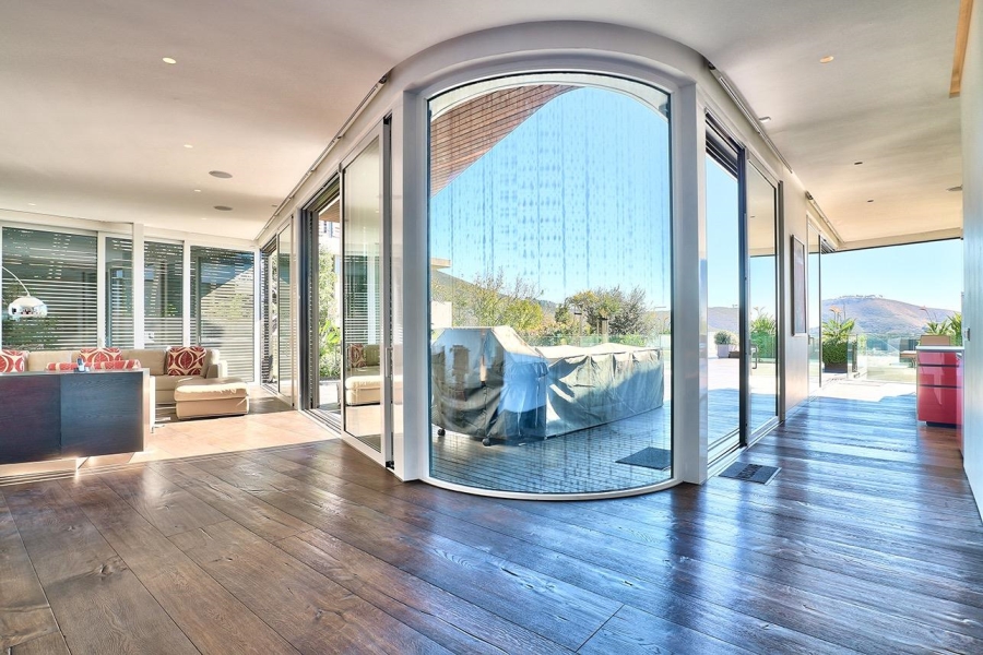 7 Bedroom Property for Sale in Higgovale Western Cape